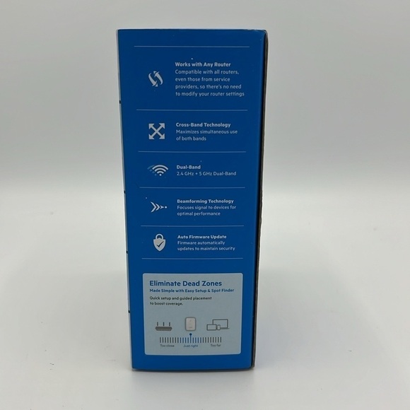 LINKSYS BOOST WIFI RANGE EXTENDER UP TO 1,000 SQ FEET MODEL # RE6250/RE6350 - Picture 2 of 7